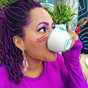 Meet your Posher, Yari